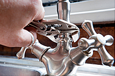 Our Roseville Plumbing Team Installs Bathroom and Kitchen Fixtures